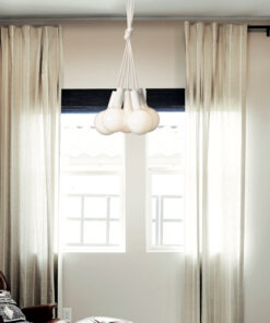 Alternative view of Závesné svietidlo VENEZIA s piatimi päticami v bielej farbe s mliečnymi žiarovkami G125