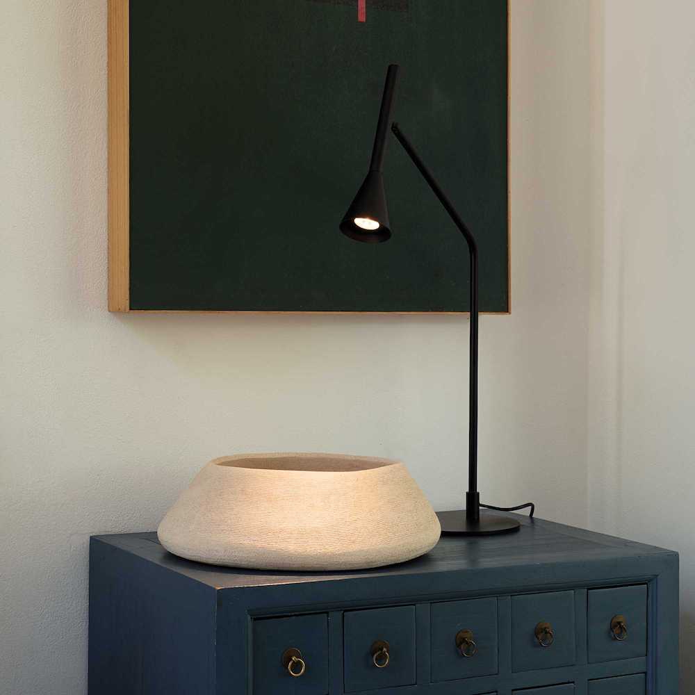 LED-stolova-lampa-DIESIS-TL-s-vypinacom-v-ciernej-farbe-Ideal-Lux..jpg